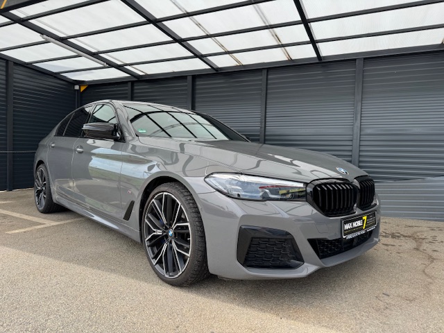 BMW 545e M xDrive 2021